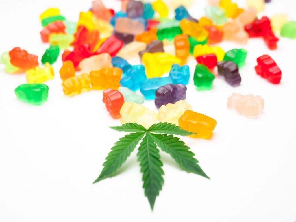 gummies with cannabis leaf